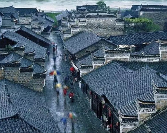 小青瓦-中国传统建筑的主要材料之一